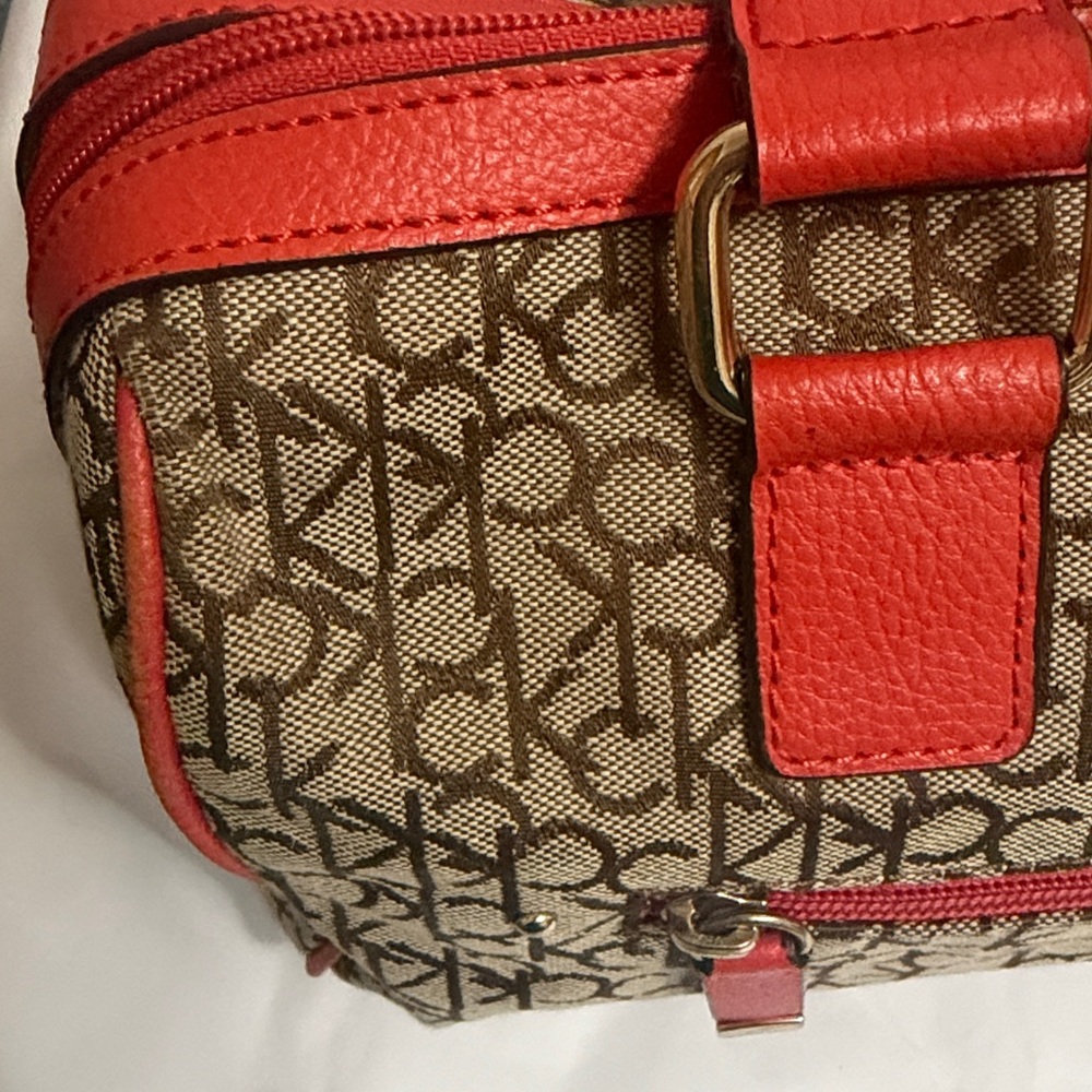 Calvin Klein Tan Monogram Bag with Red Trim - Picture 6 of 13